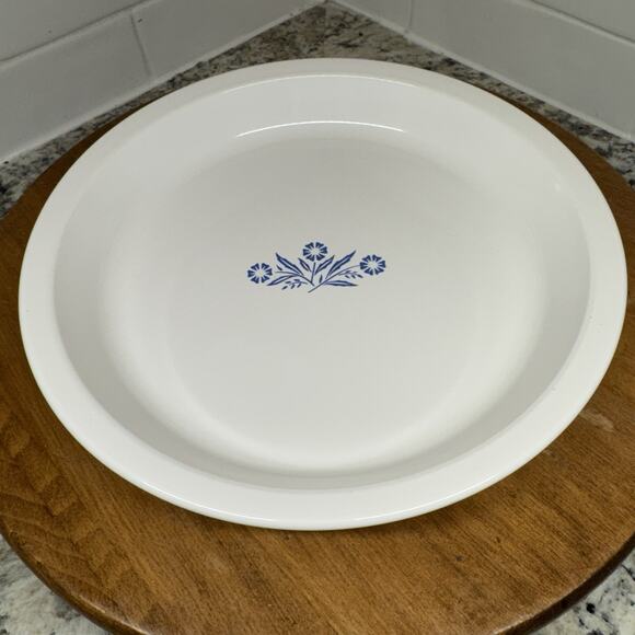 Vintage CORNING WARE Blue Cornflower PIE PLATE 9‎ Inch Baking Serve Dish P-309 - Picture 1 of 7
